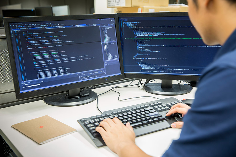 How Are the Banking and Legal Sectors Embracing AI And Document Automation Software?