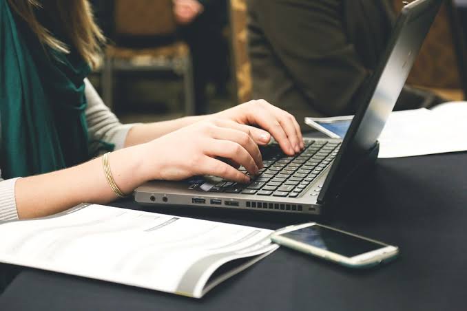 The Finer Options for Earning Money Online