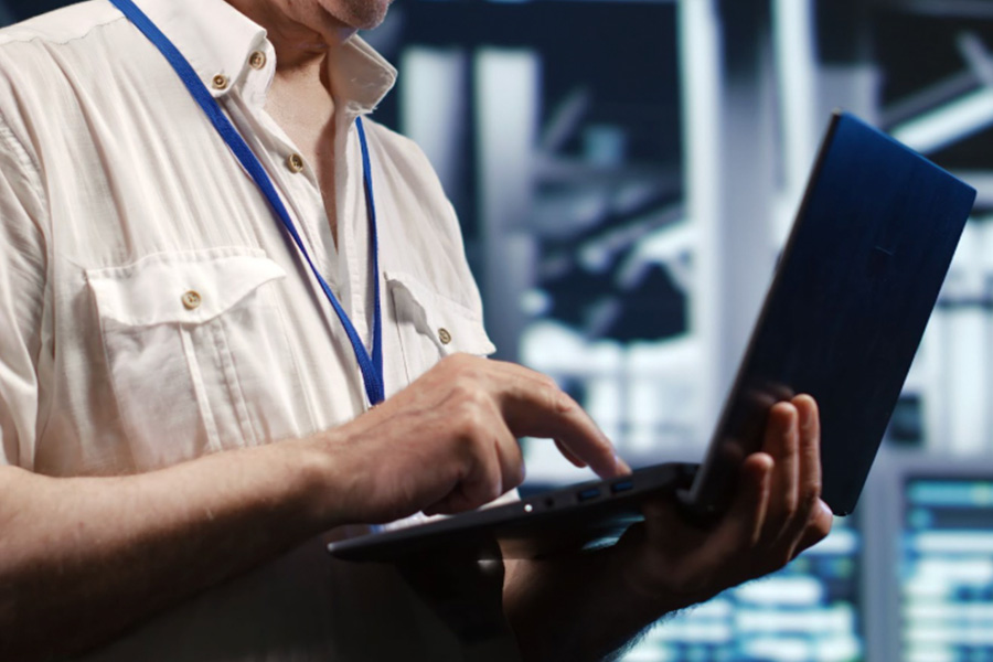 How to Have a Seamless Tech Transition with an IT Solutions Provider in Singapore